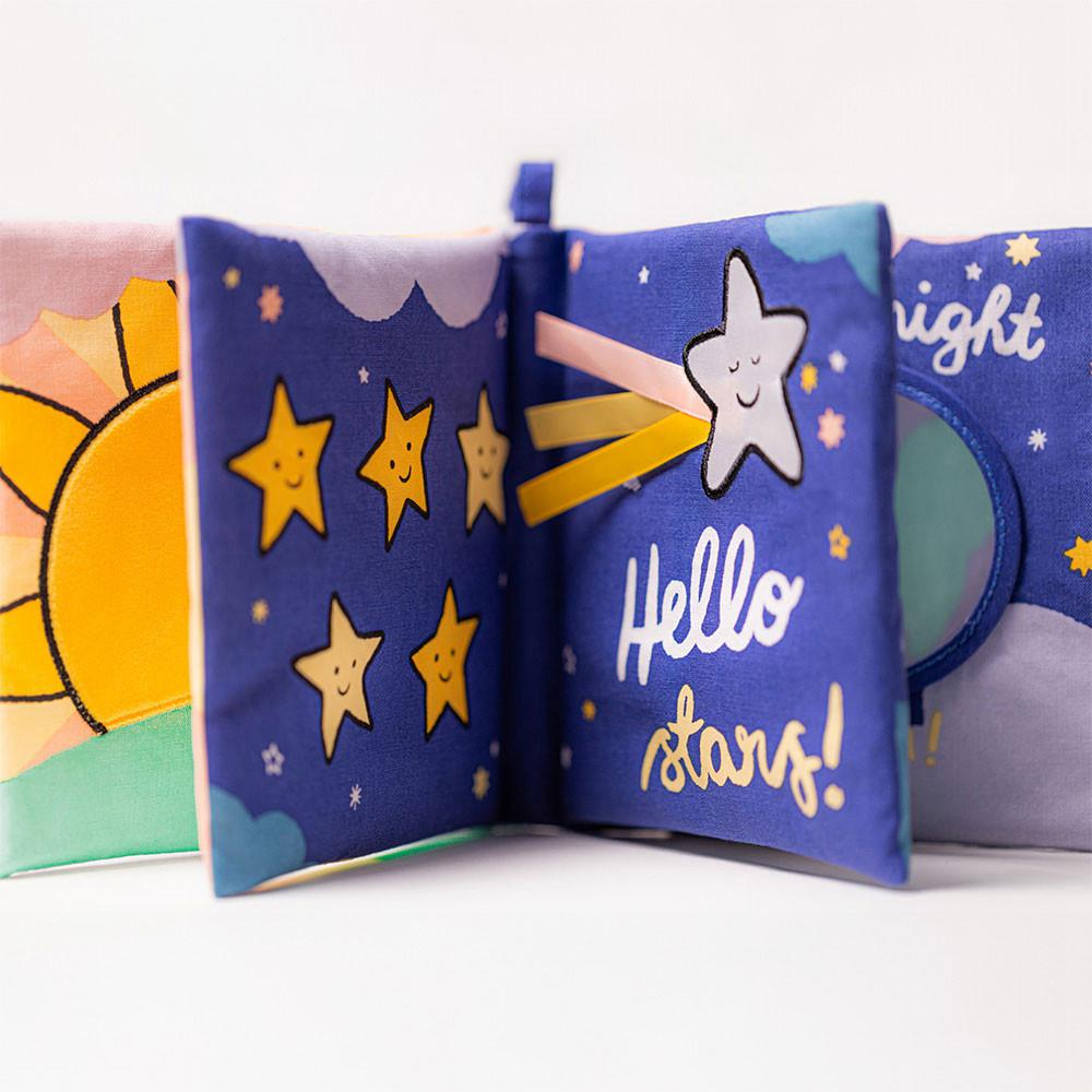 Jellycat Hello Moon Fabric Book 18cm x 18cm x 5cm Baby & Books Weiß | Deutschland  804-FMSVXA